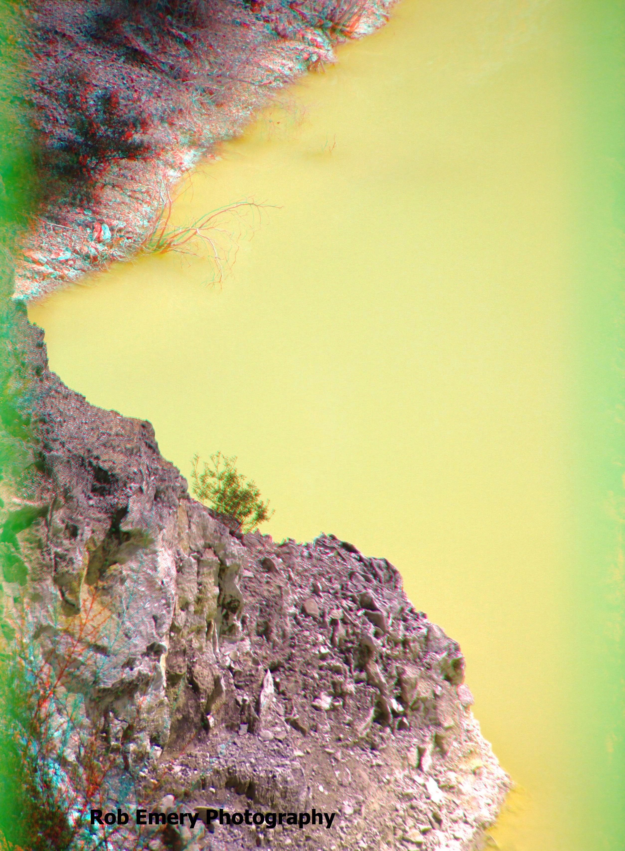 yellow lake at thermal parkr