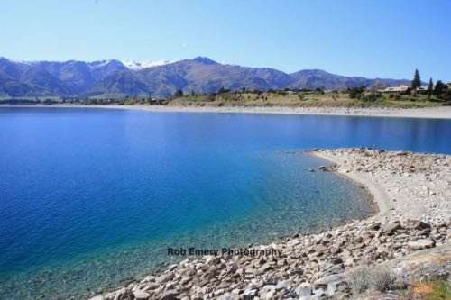 Lake Hawea rock beach